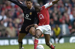 金年会官方网站-冲刺阶段欧联传出新动向，上海久事远射贴柱，管理层表态：震撼外界，年轻球员得到机会(欧洲五大联赛转会最新动态)